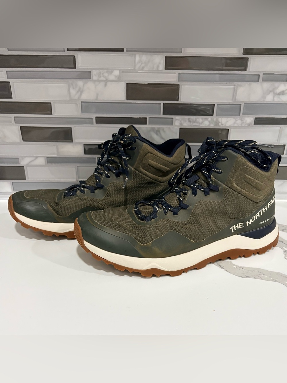 The North Face Activist Mid Futurelight Hiking Shoes Men's US 12.5 Medium